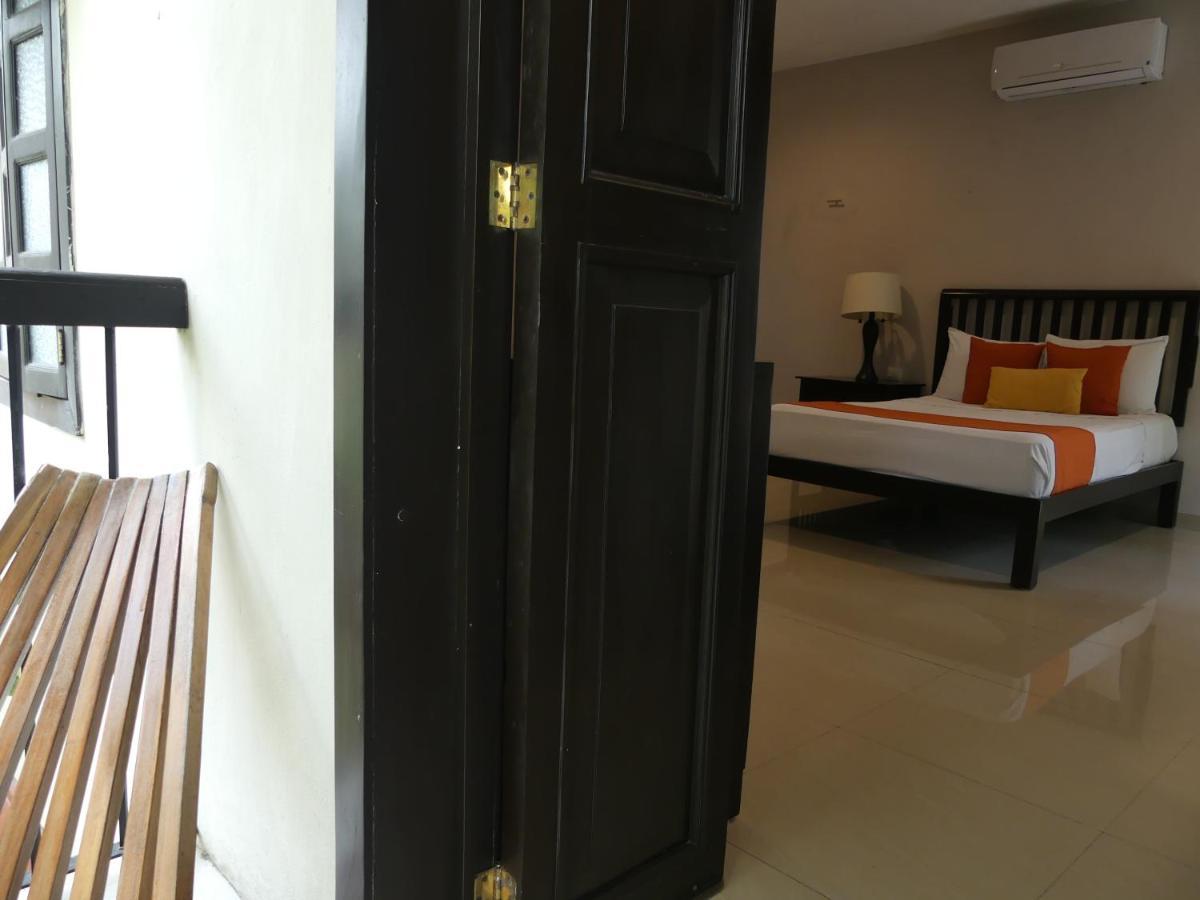 Casa Valladolid Boutique Hotel Exteriör bild