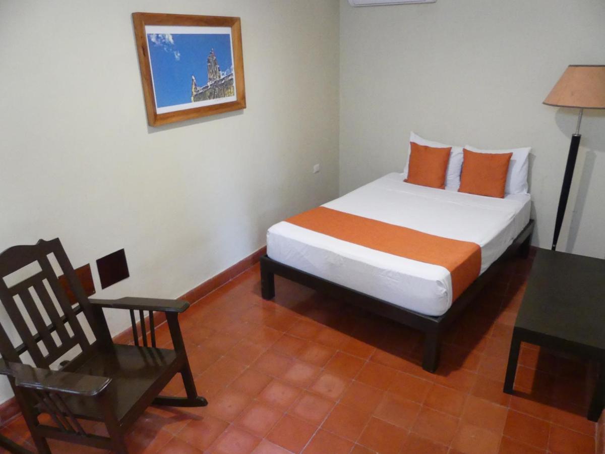 Casa Valladolid Boutique Hotel Exteriör bild