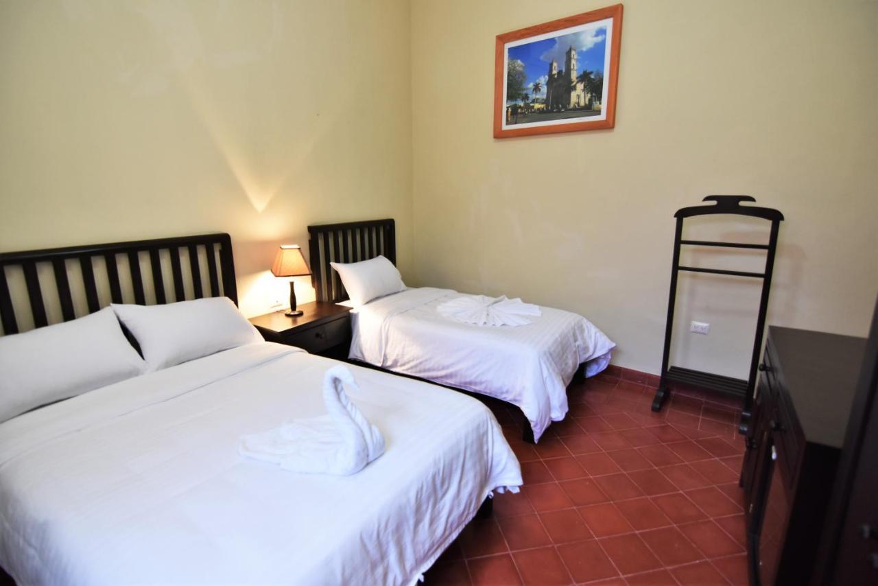 Casa Valladolid Boutique Hotel Exteriör bild
