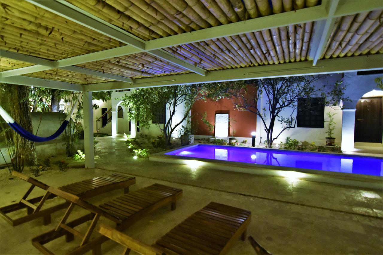 Casa Valladolid Boutique Hotel Exteriör bild